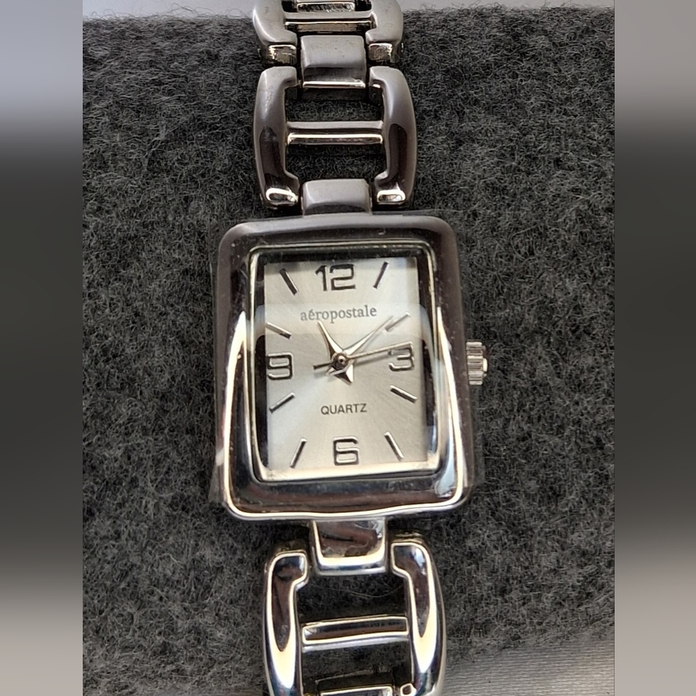 Aeropostale Quartz Watch Metal Link Rectangle Face Silvertone